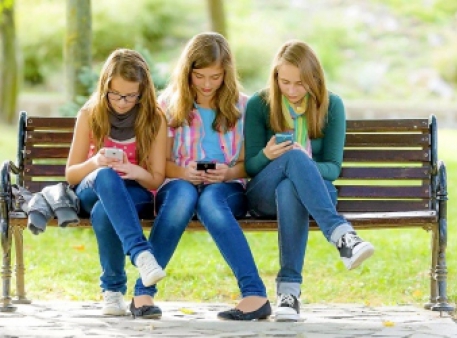 Мобильная зависимость у подростков