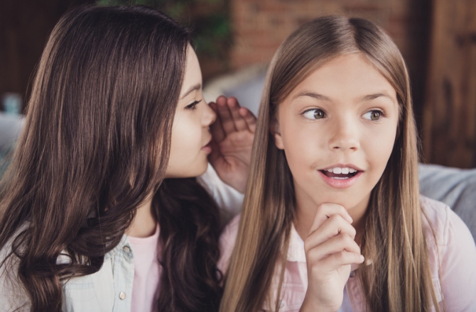 Как воспитывать разговорчивого ребенка 