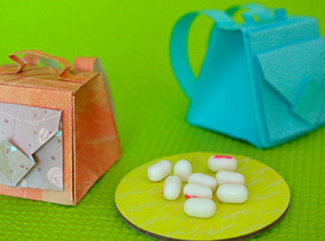 Сувенирные рюкзаки для друзей в технике оригами 